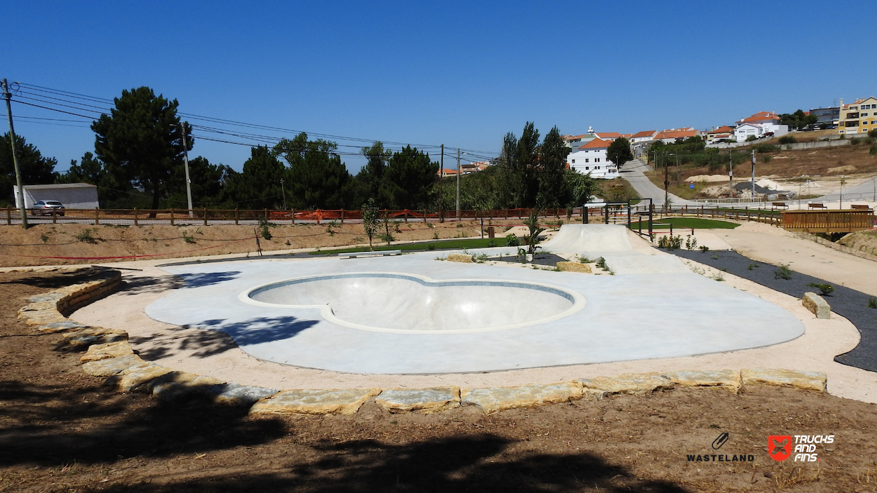 São Pedro da Cadeira skatepark